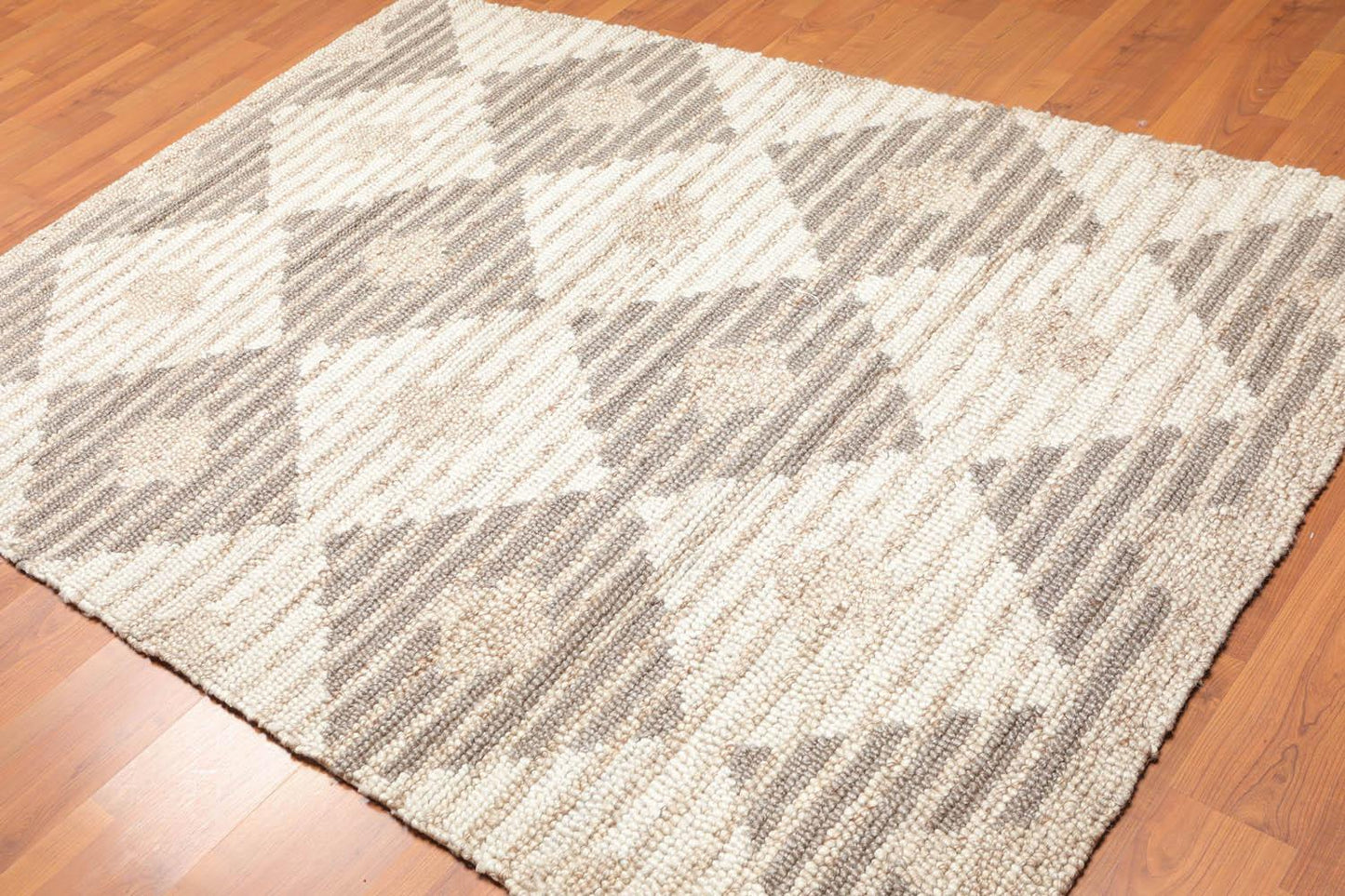5'4" x 7'6" Handmade Geometric print Wool Loop Pile Area Rug Contemporary Beige-0