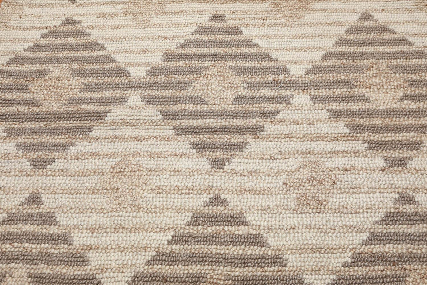 5'4" x 7'6" Handmade Geometric print Wool Loop Pile Area Rug Contemporary Beige-3