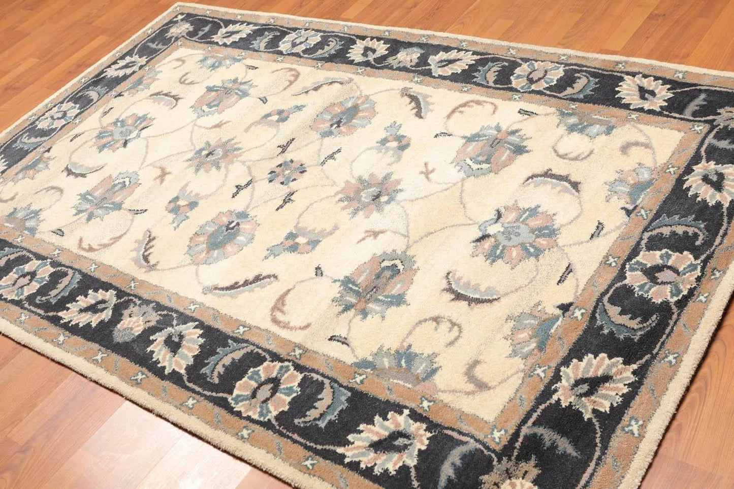 5' x 8' Handmade 100% Wool Traditional Oriental Area Rug Traditional Ivory-0