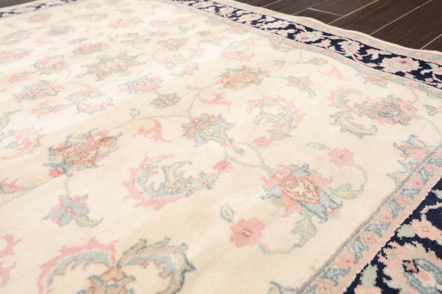 4'1" x 6' Hand Knotted Wool Plush Pile Traditional Oriental Area Rug Cream-4