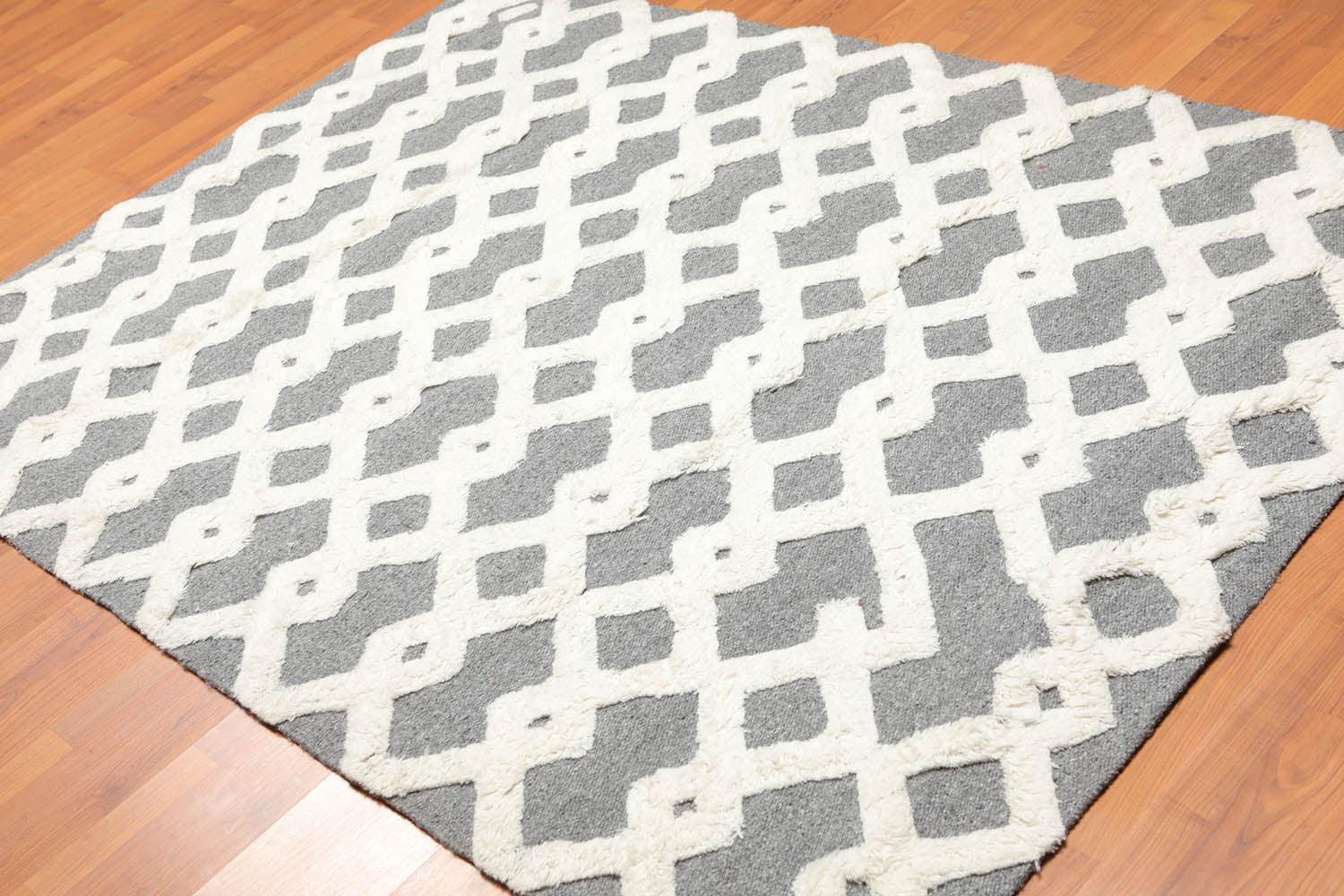 5'3" x 7'5" Handmade 100% Wool High Low Pile Area Rug Contemporary Gray-0