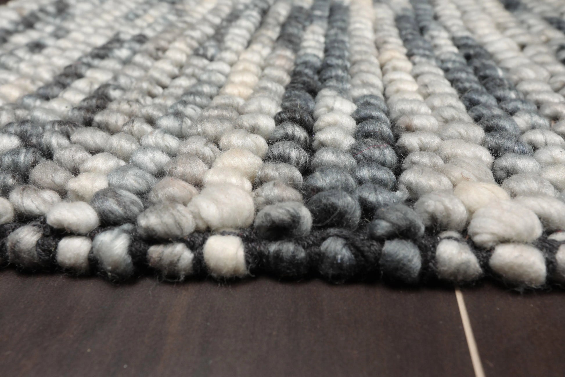 Multi Size Gray, Black Handmade Polyester Braided Mat Oriental Area Rug-2