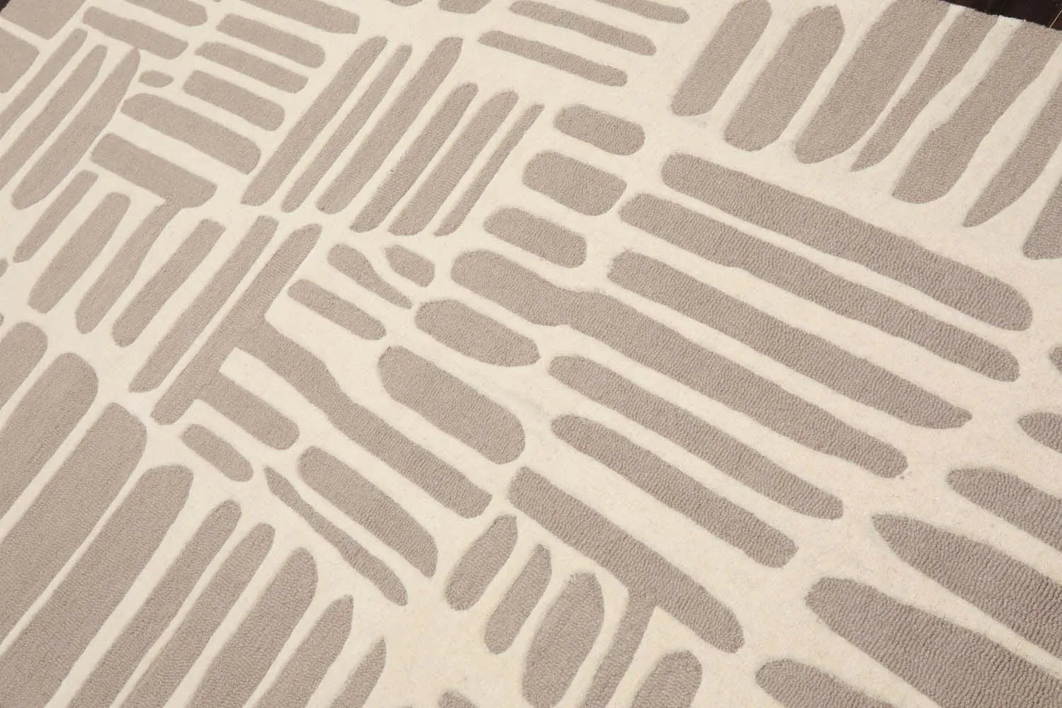 5' x8'' Hand Tufted Hand Made 100% Wool Designer Modern & Contemporary  Oriental Area Rug Taupe,Ivory Color-3