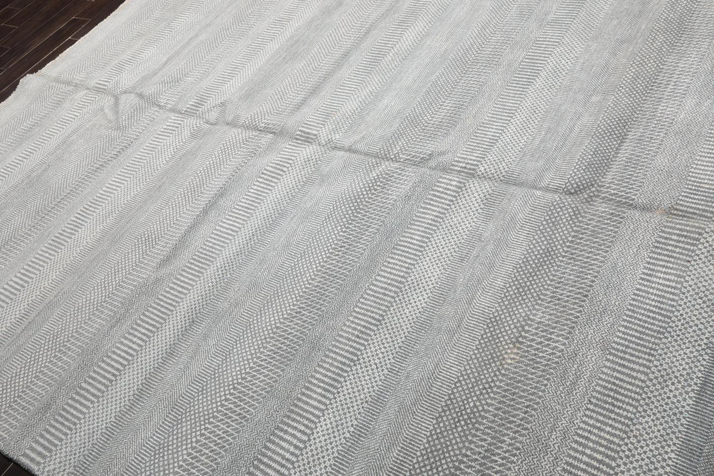 8'2''x10'1'' Hand Knotted Tibetan 100% Wool Modern & Contemporary Oriental Area Rug Gray, White Color-3