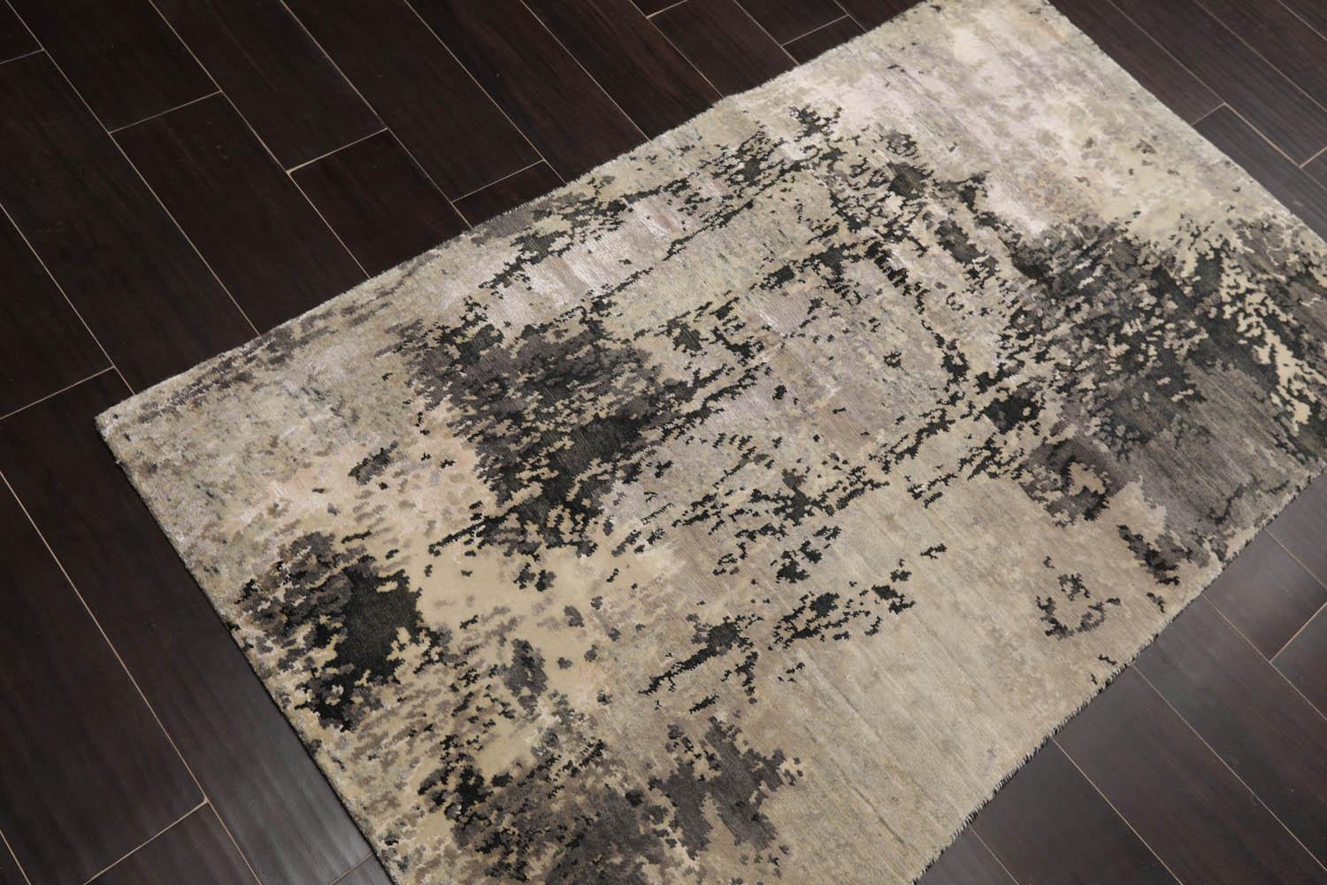 2'11" x 5’2" Hand Knotted Wool & Silk Designer Abstract Tibetan Area rug Gray-3