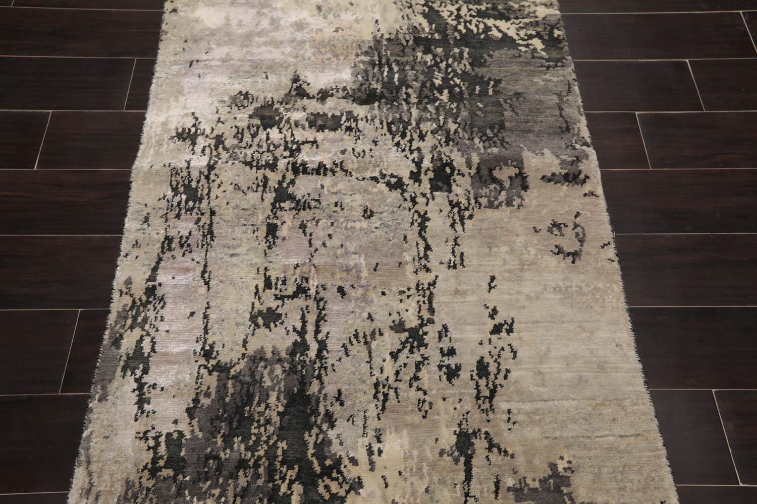 2'11" x 5’2" Hand Knotted Wool & Silk Designer Abstract Tibetan Area rug Gray-4