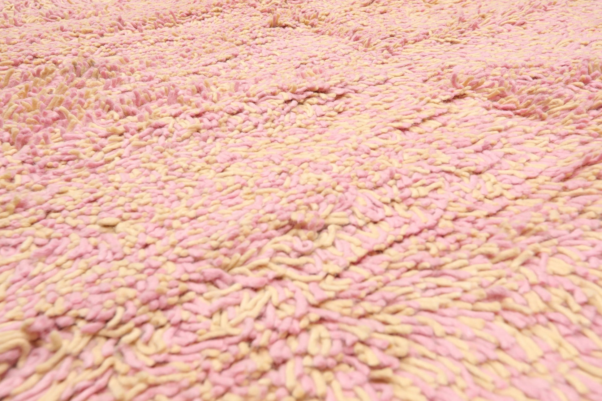 Multi Size Pink Modern & Contemporary Oriental Area Rug-1