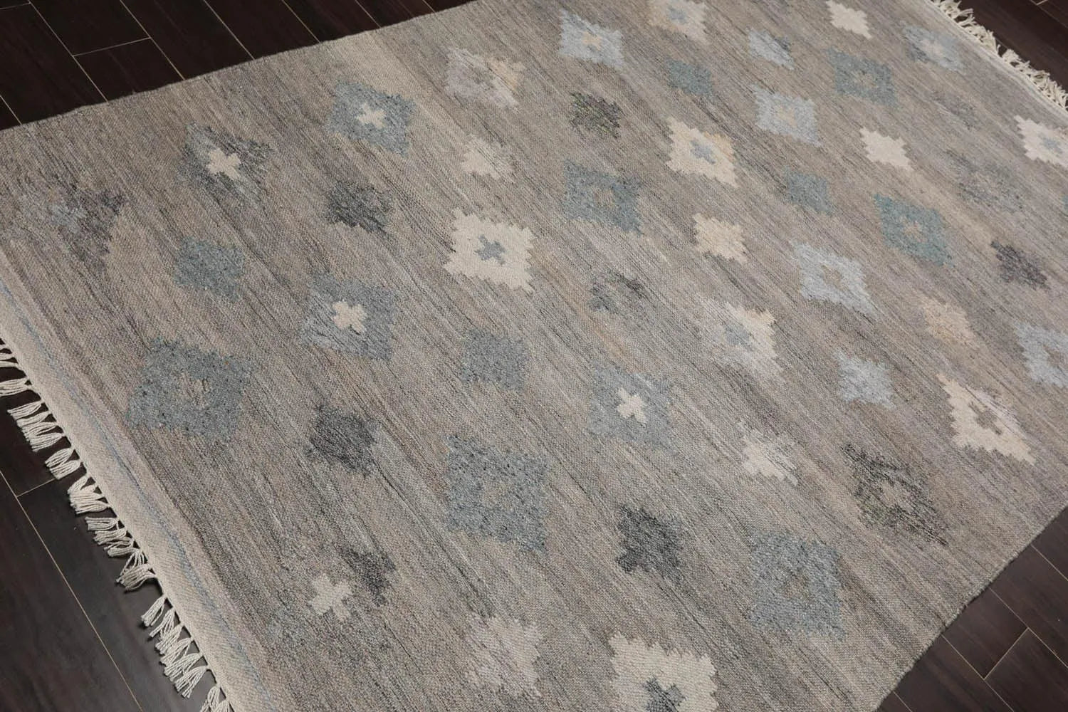 5' x 8'  Indoor OutdoorHand Woven 100% Recycled PET Yarn Modern Kilim Area Rug Gray-3
