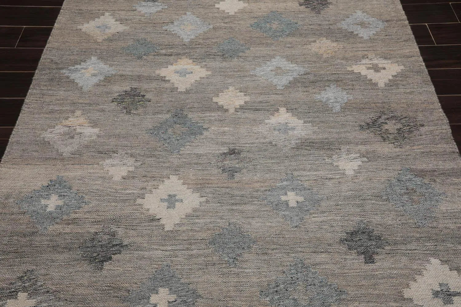 5' x 8'  Indoor OutdoorHand Woven 100% Recycled PET Yarn Modern Kilim Area Rug Gray-4