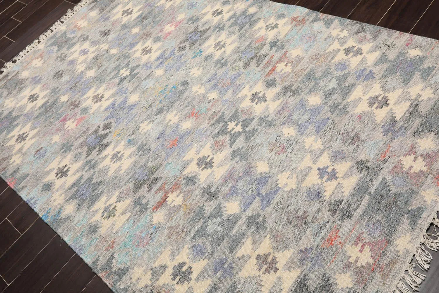 5' x 8'  Indoor OutdoorHand Woven 100% Recycled PET Yarn Modern Kilim Area Rug Gray-2