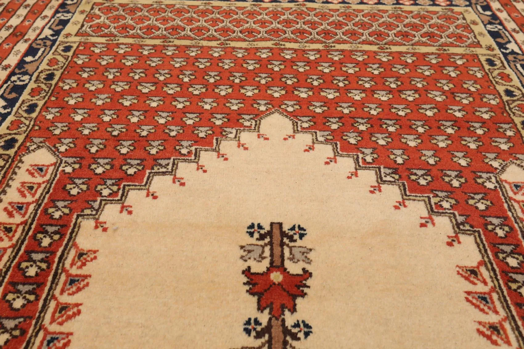 4'4'' x 6'4'' Hand Knotted 100% Wool Prayer Rug Oriental Area Rug Beige-4
