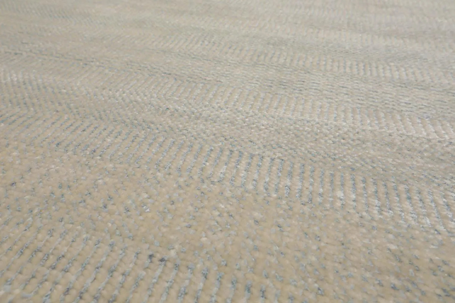 Multi Sizes Beige Hand Knotted Wool and Silk Modern Oriental Area Rug-4