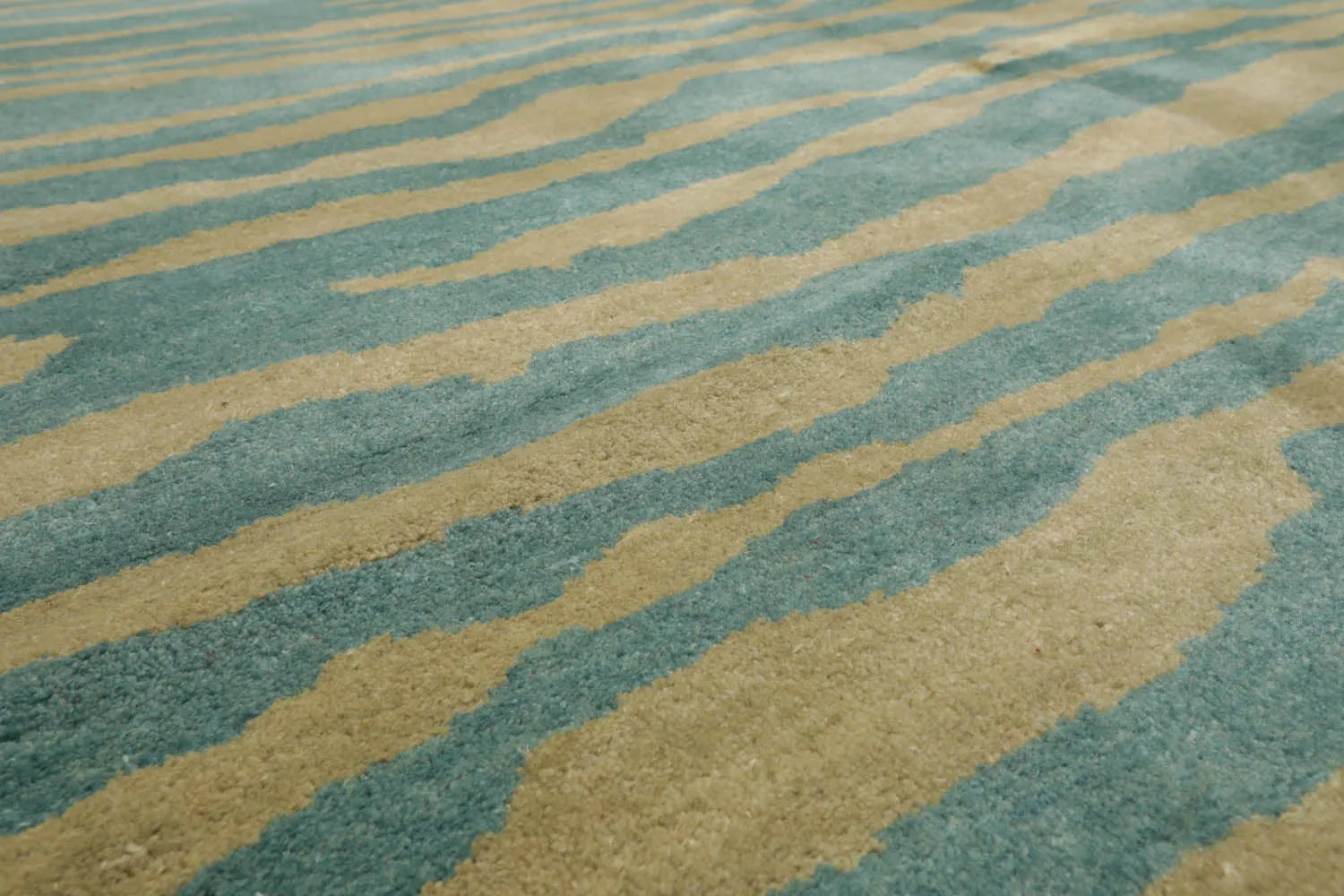 5x7 Turquoise, Mint Hand Knotted Tibetan 100% Wool Michaelian & Kohlberg Modern & Contemporary Oriental Area Rug-4