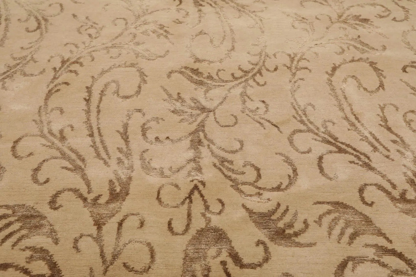 6' x 8'8'' Hand Knotted Tibetan Wool and Silk Botanical Area Rug Beige-3