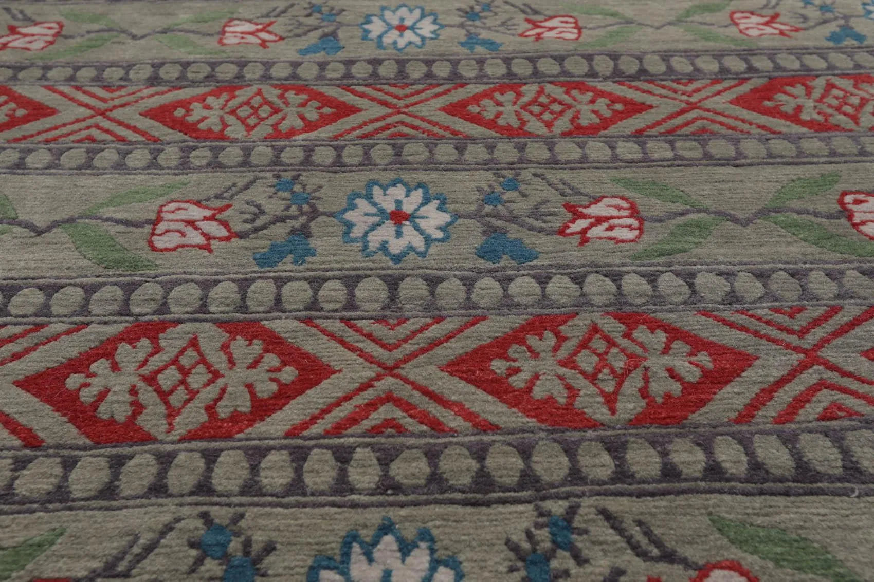 4' x 6' Hand Knotted Tibetan 100% Wool Patterned Oriental Area Rug Celadon-4