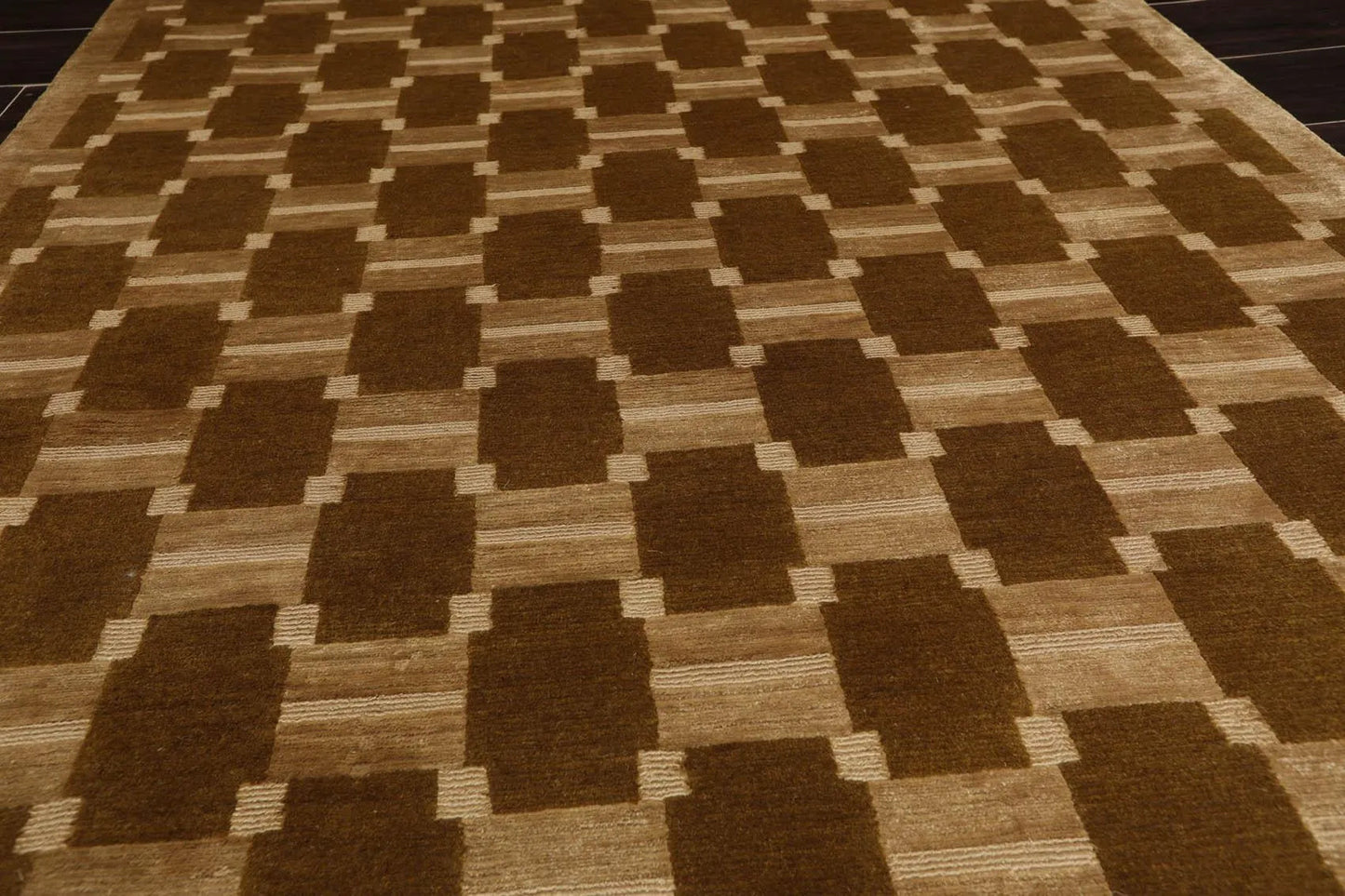 3'11'' x 5'11'' Hand Knotted Tibetan Wool & Silk Basket Weave Area Rug Brown-4