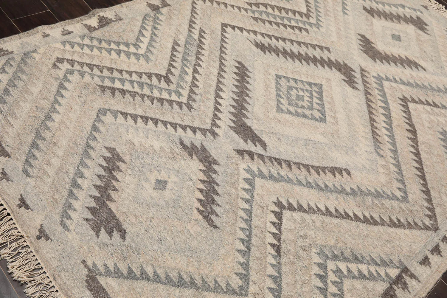 LoomBloom 5x8 Southwestern Beige Handcrafted Wool Kilim Rug-4