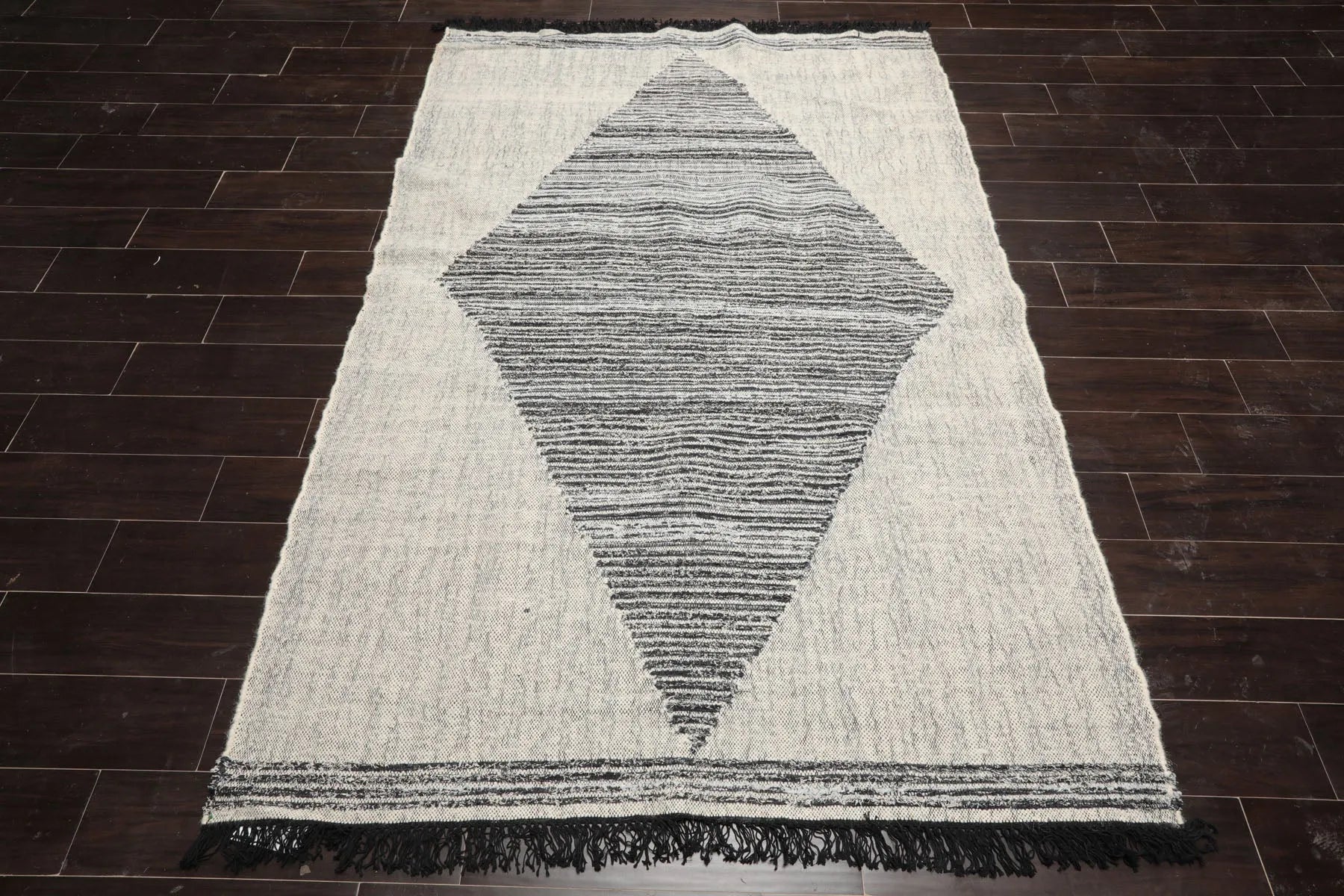 LoomBloom Geometric Kilim Wool Ivory Hand-Woven 5x8 Area Rug-2