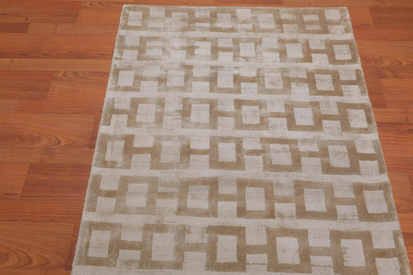 3’ x 5' Handmade Bamboo silk loop & cut pile Traditional Oriental Area rug Beige-2