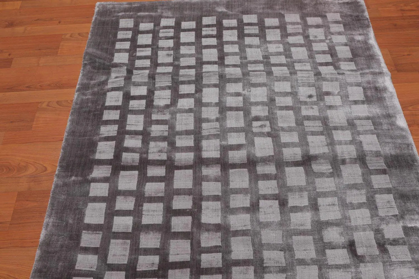 4x6 Hand Tufted Bamboo Silk   Oriental Area Rug Tone on Tone Grey, Color-3