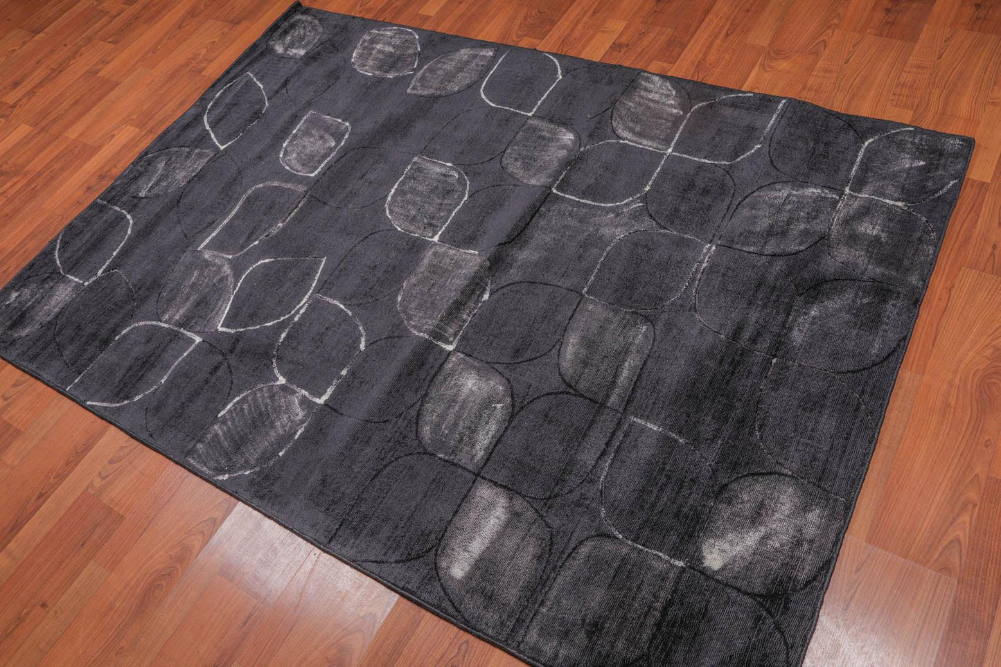 4’8" x 6'7" Handmade Modern 100% Bamboo silk Area rug Charcoal-0