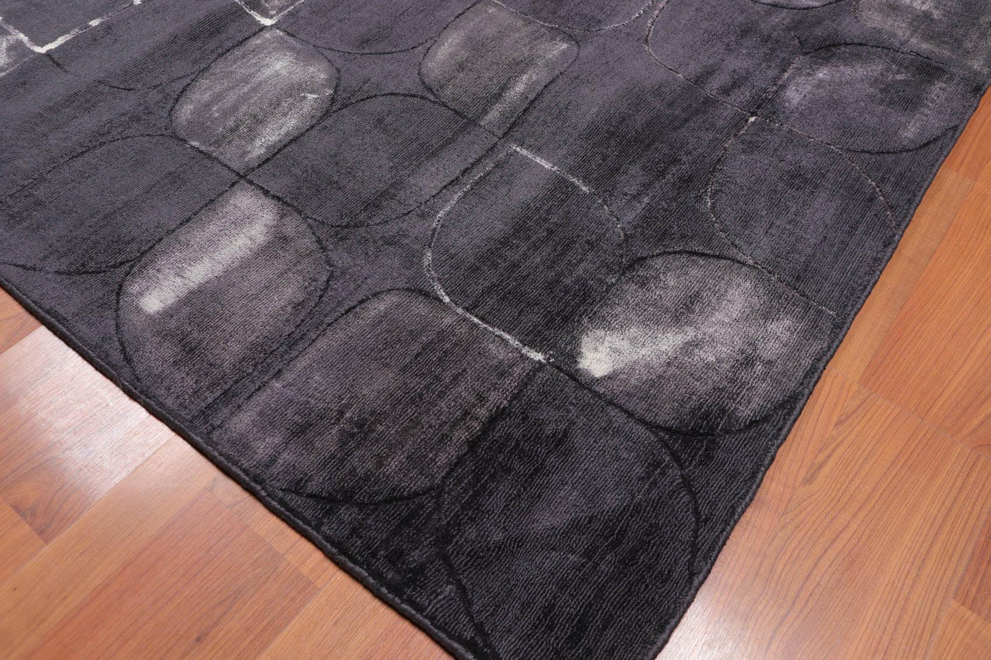 4’8" x 6'7" Handmade Modern 100% Bamboo silk Area rug Charcoal-4