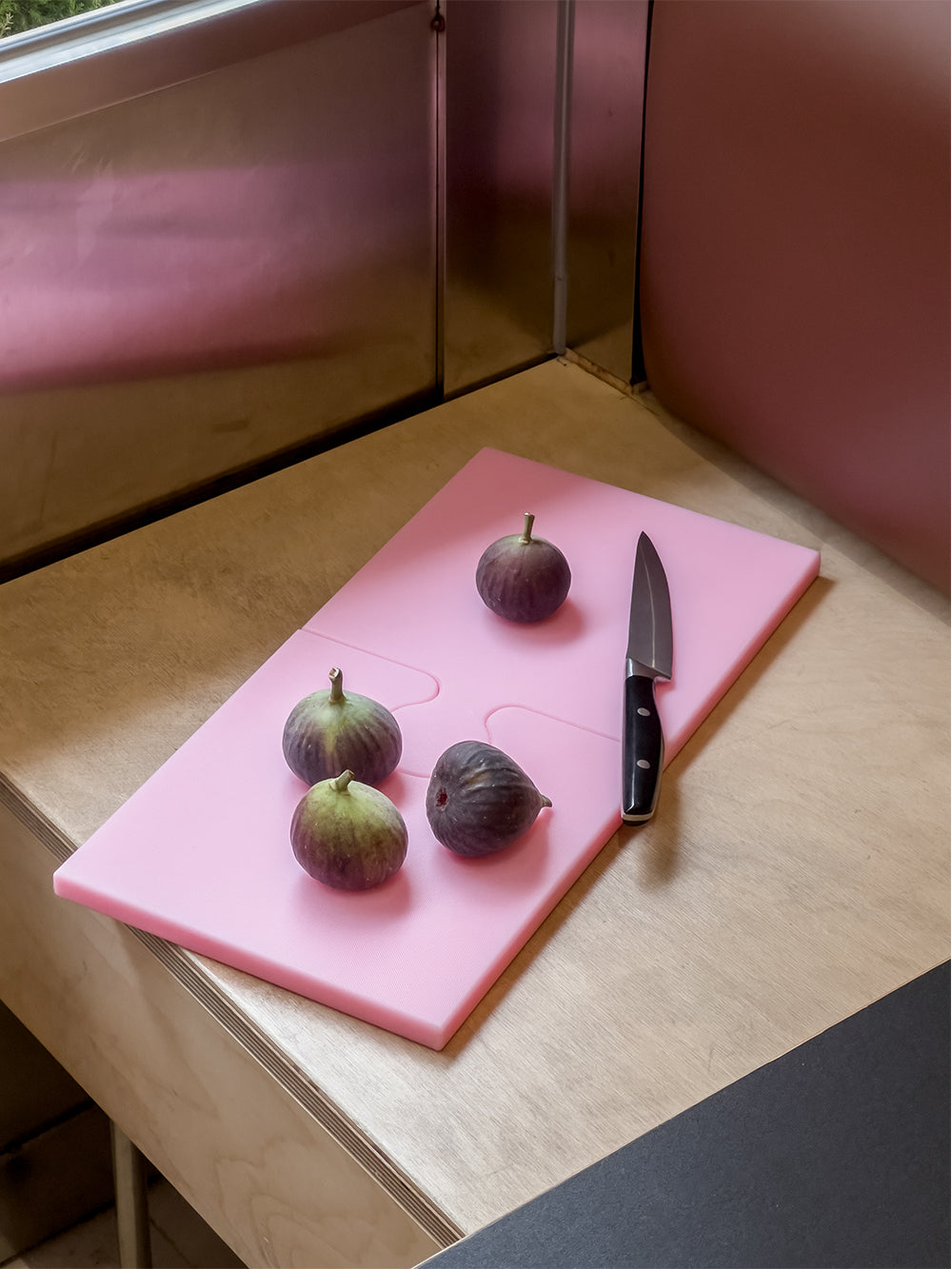 Puzzle Shaped Cutting Board-5