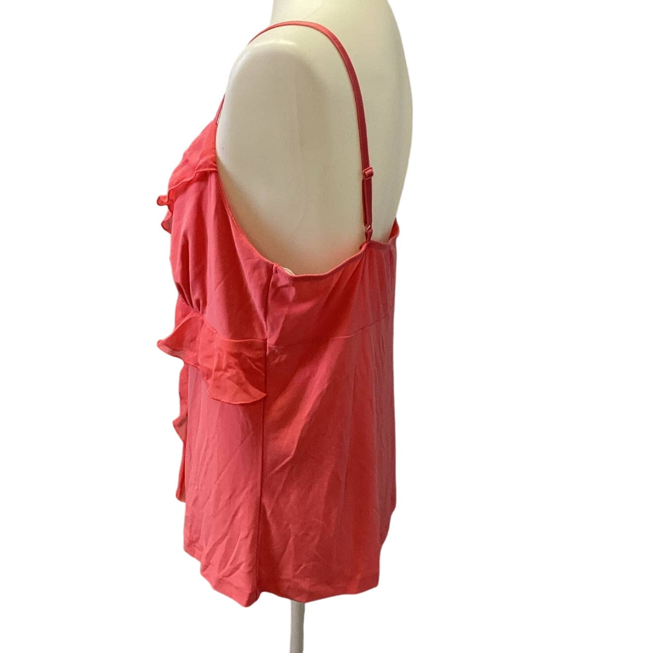 Lot of 2 Fashion Bug XL Sleeveless Flowy Polyester Strappy Cami Tops Blouses