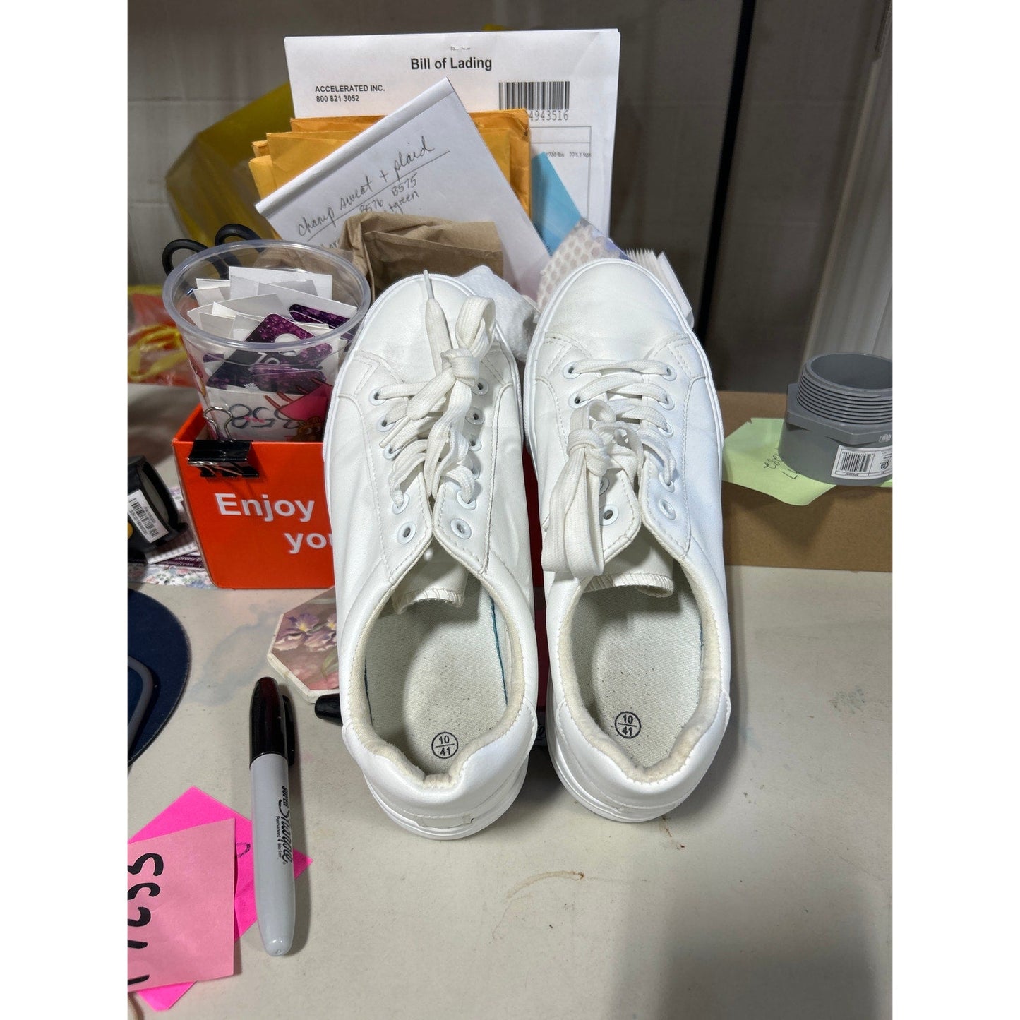 Sernial Womens Size 10 White Faux Leather Classic Lace Up Platform Walking Shoes