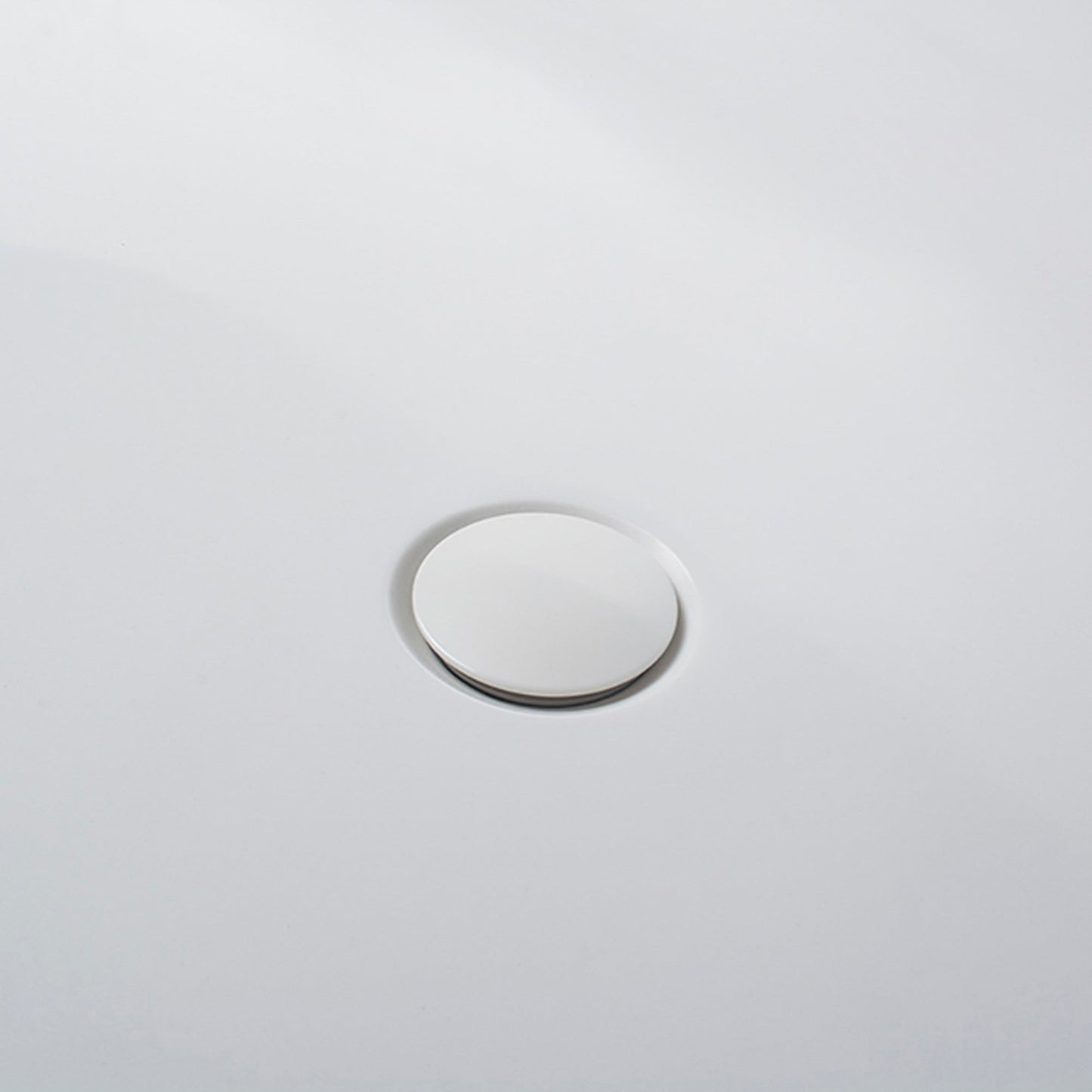 67 Inch Solid Surface Oval Shape Soaking Bathtub