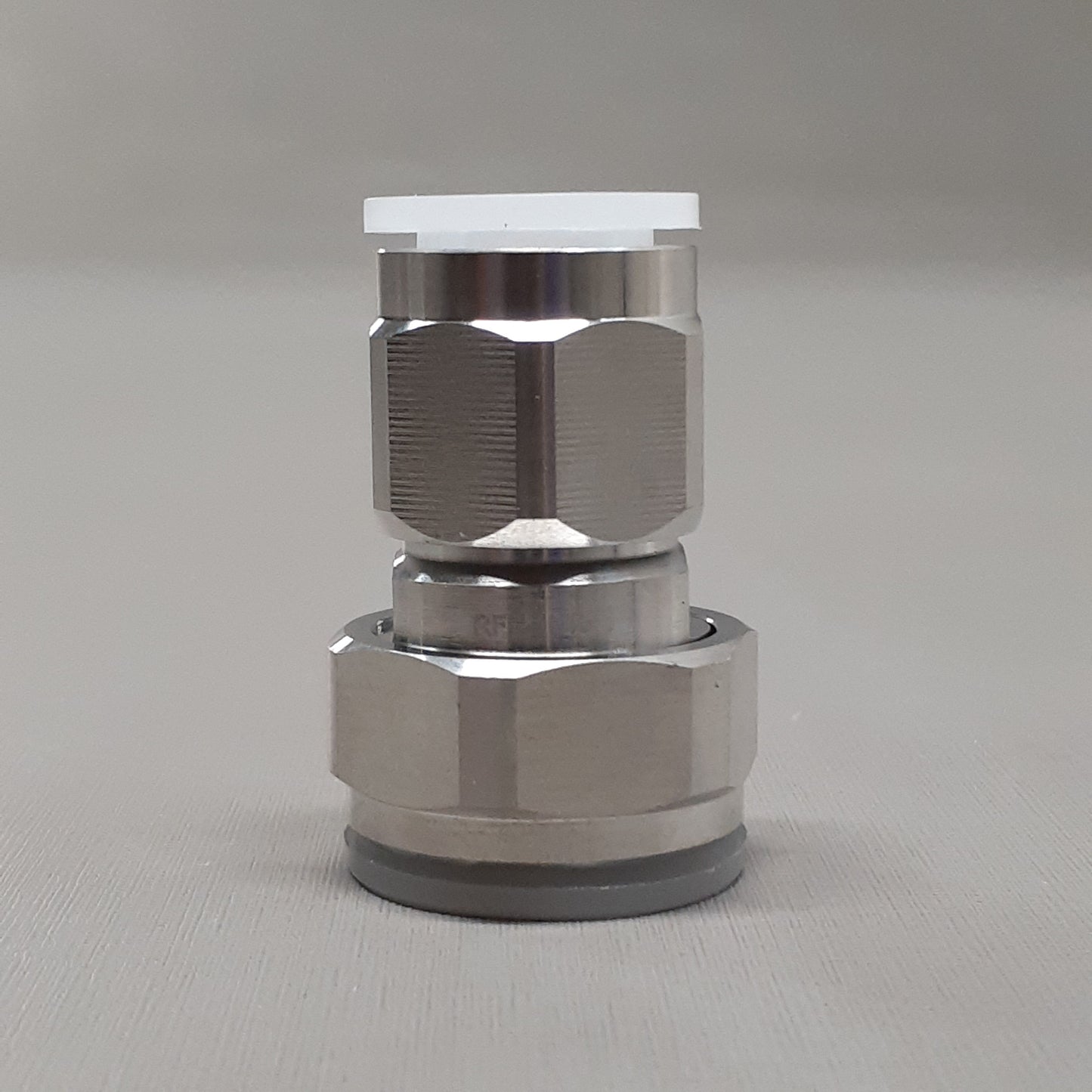 RF INDUSTRIES Adapter; N Male To 4.1/9.5 Male; White Bronze Body Plating RFN-1045-4 (New)