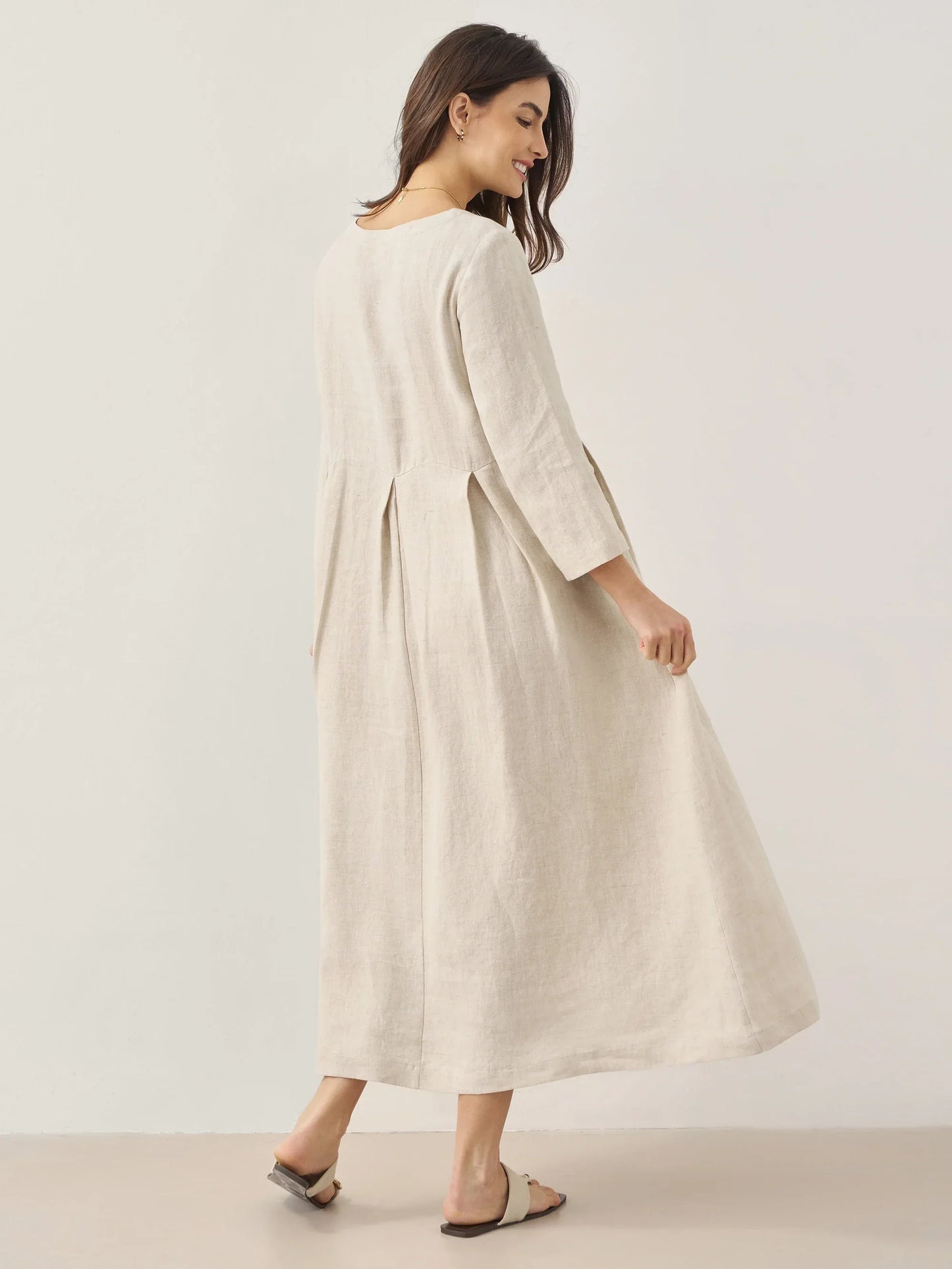 100% Linen Bateau Neck Pleated Midi Dress