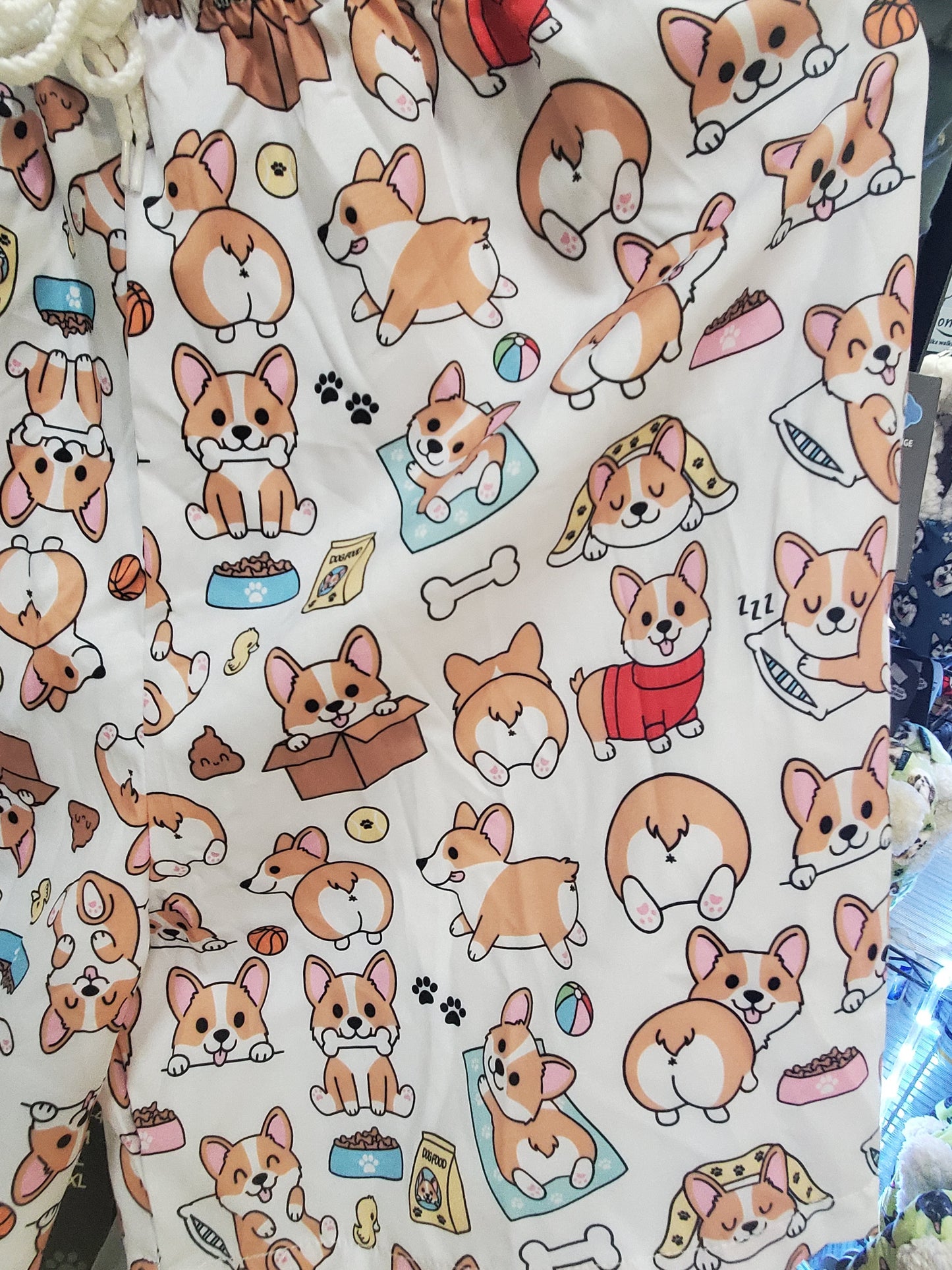 Shorts w/Baby Corgy