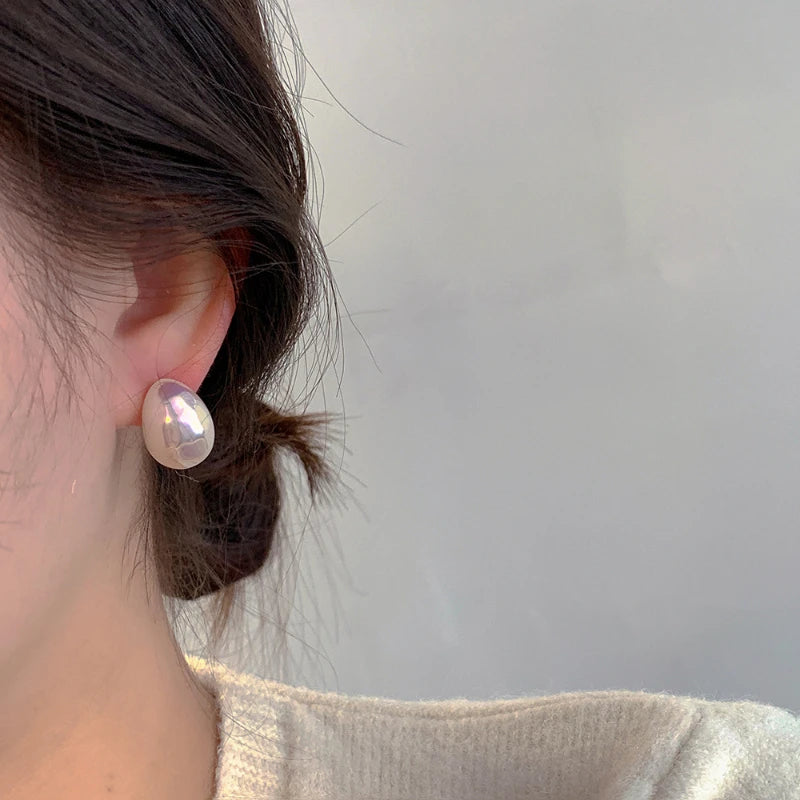 Bilandi Fashion Jewelry Silver Needle Shiny Stud Earrings Pretty Design Colorful Simulated Pearl Earrings For Women Gift