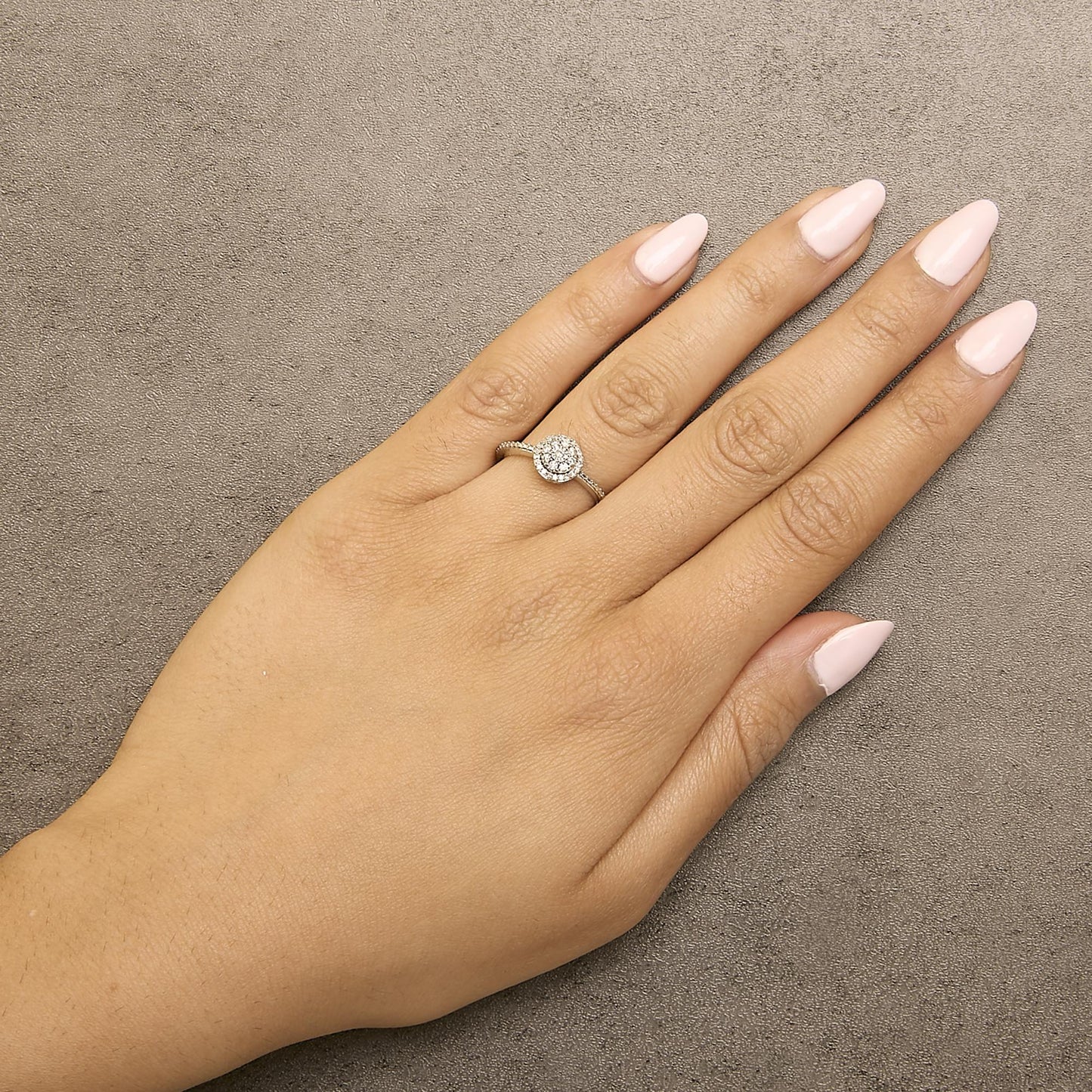 Sterling Silver 1/5 Cttw Diamond Round Motif Halo Ring-2