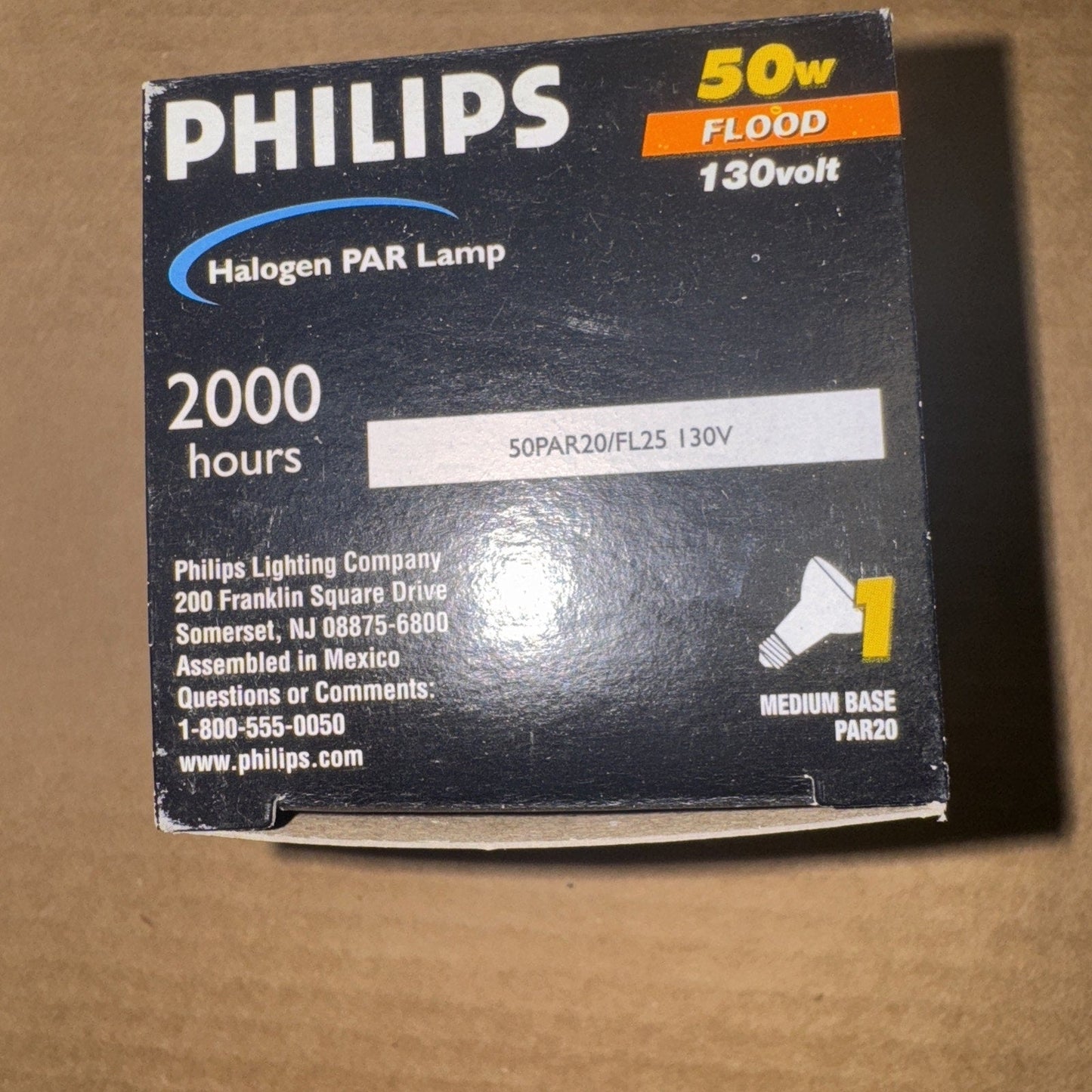 Phillips Halogen Wide Flood Light 50W Par 20 General Lighting 4000 Hr 420 Lumens