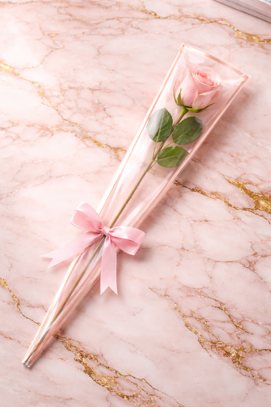 LUXEBYMIMI™ Signature Single-Rose Presentation Set – Clear Pink Waterproof Sleeve with Gold Trim, Diamond Pins & Water Tube, Premium Silk Rose Display Packaging
