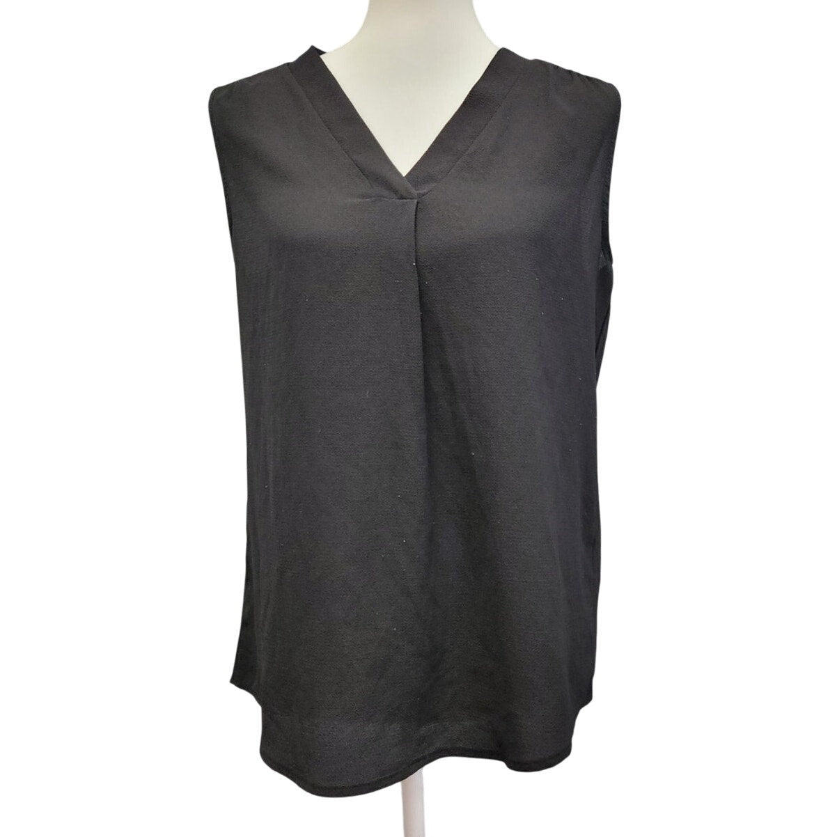 Jon & Anna Contemporary Womens Medium Sleeveless V Neck Lightweight Blouse