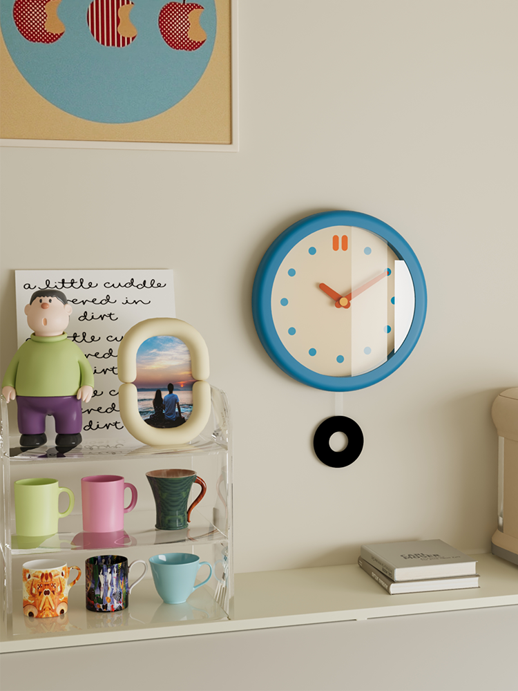 Vintage Round Blue Clock-2