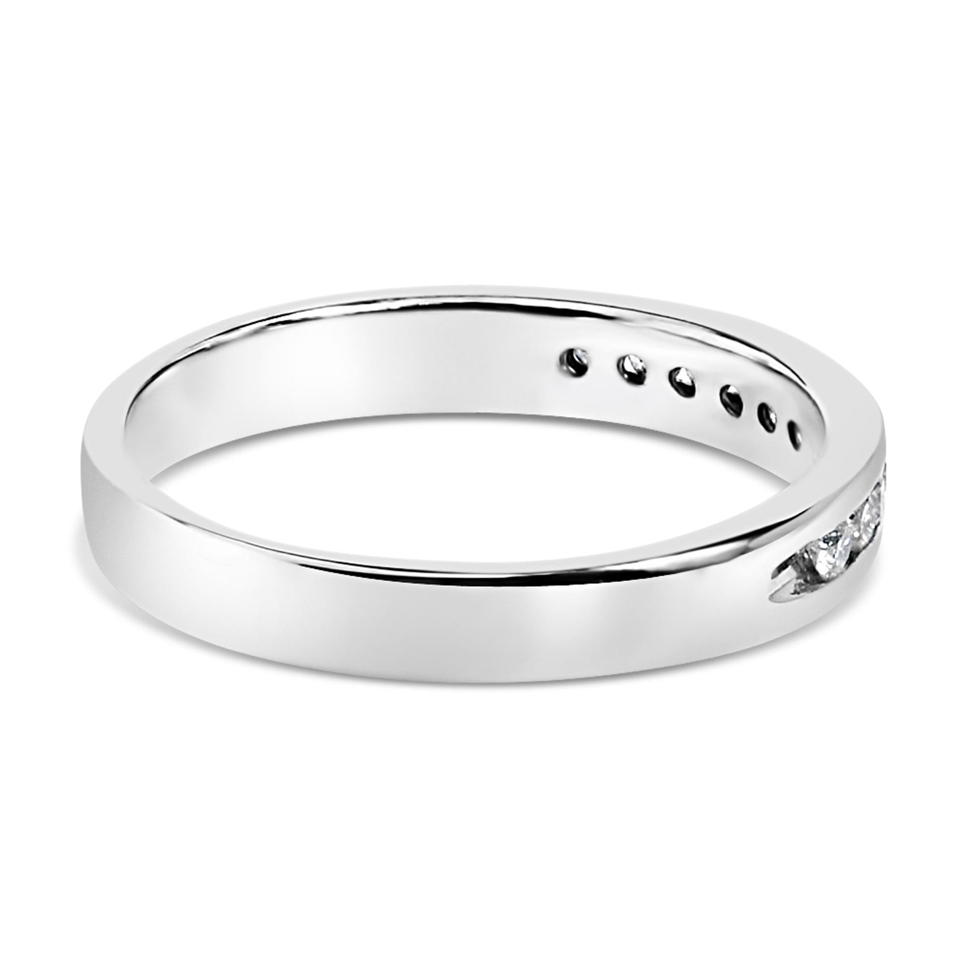 18K White Gold 1/4 Cttw Channel Set Brilliant Round-Cut Diamond Classic 11 Stone Wedding Band Ring (E-F Color, I1-I2 Clarity)-1