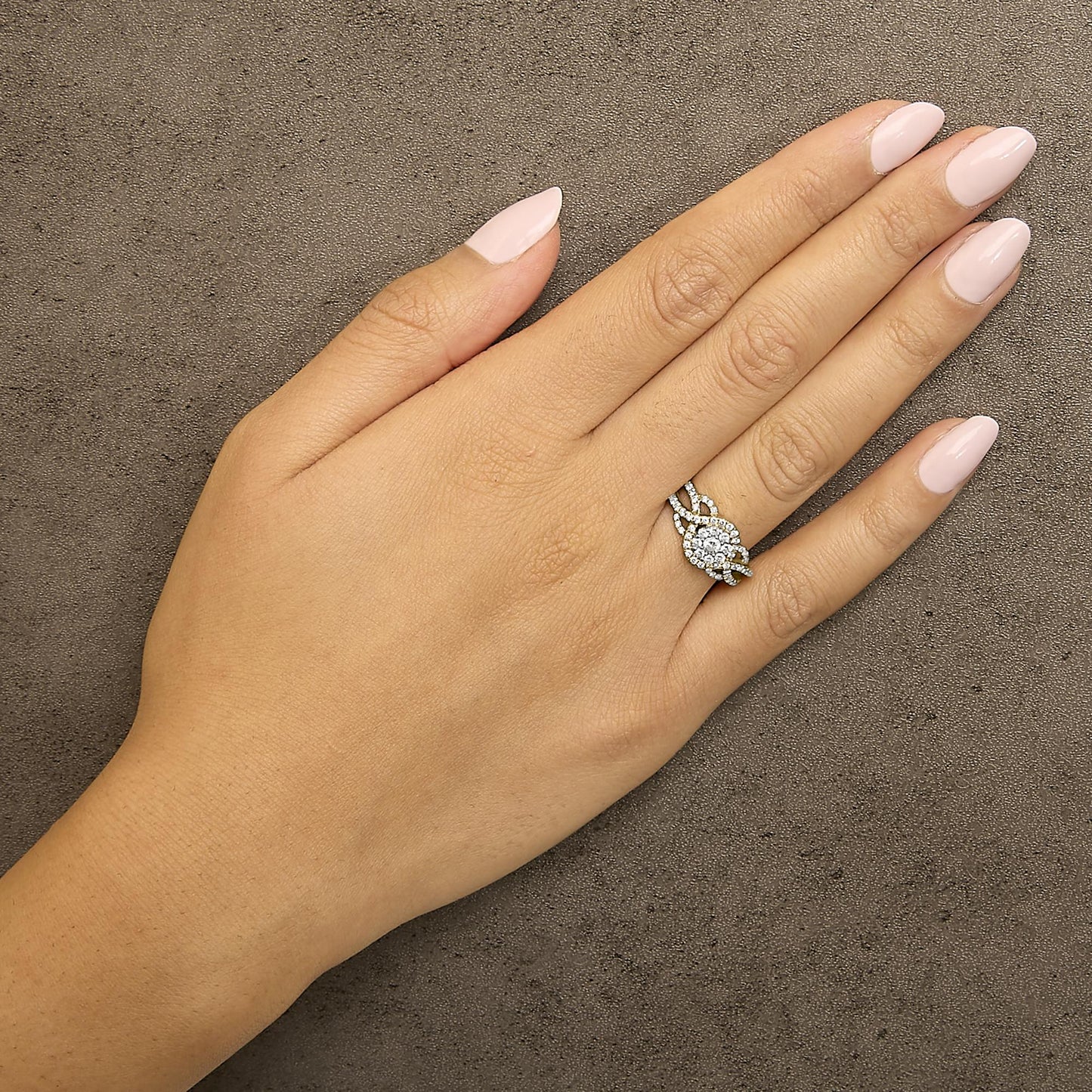 10K Rose Gold 3/4 Cttw Diamond Floral Cluster Head and Twisted Shank Cocktail  Ring (H-I Color, SI1-SI2 Clarity)--2