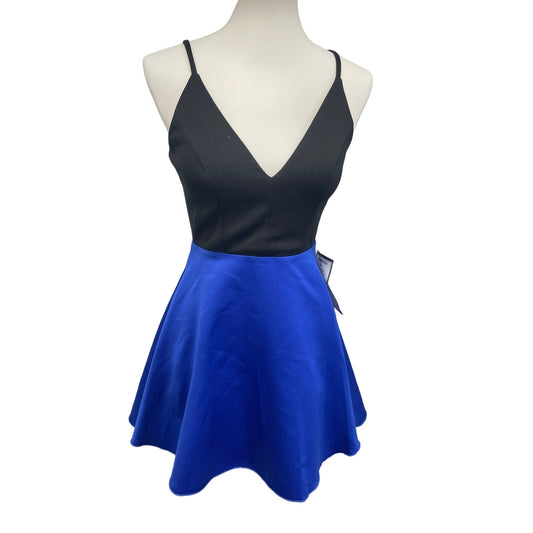 New Speechless Juniors Size 3 Deep V Sleeveless Backless Fit & Flare Short Dress