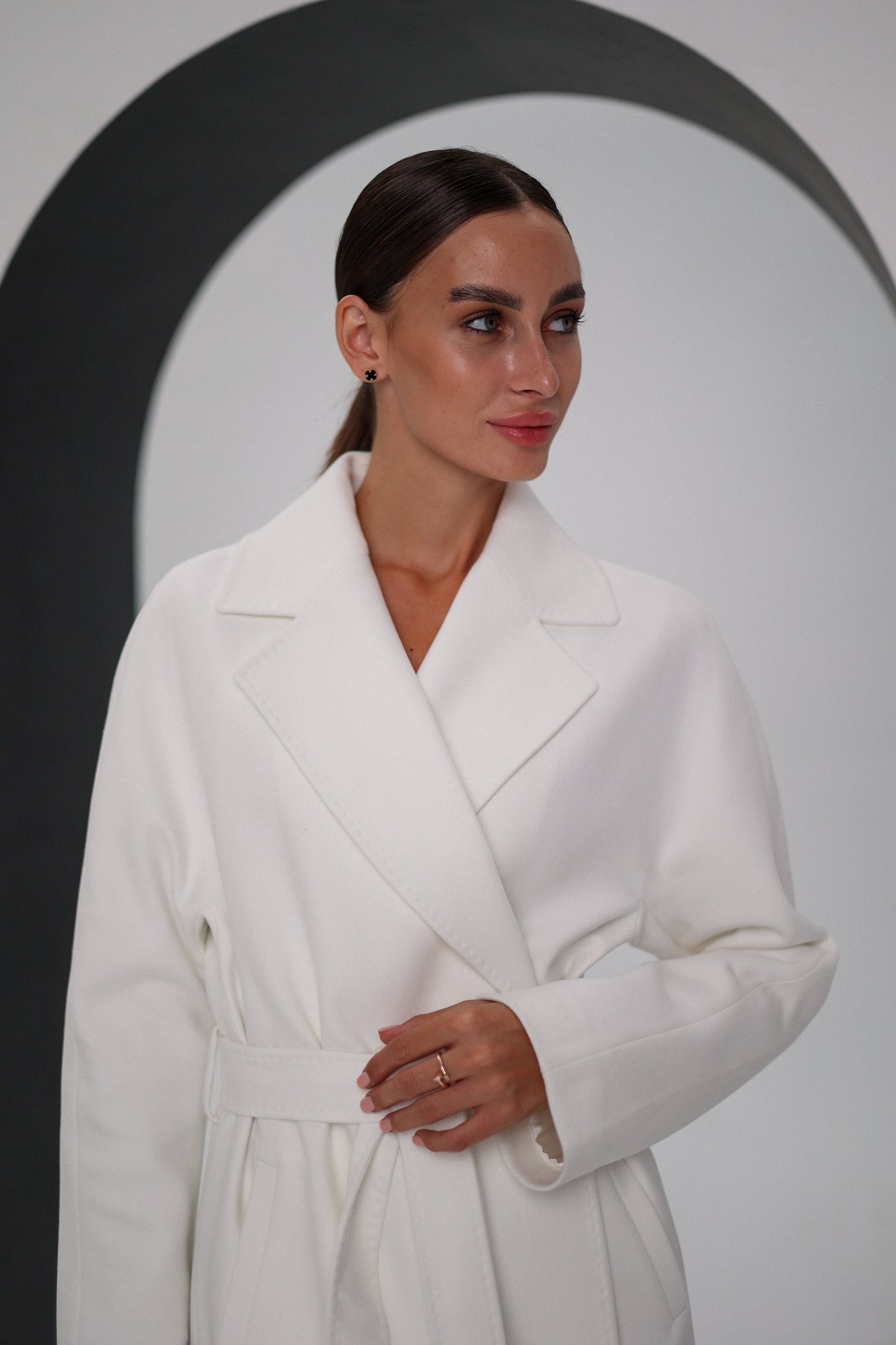 Cambridge Comfort Wraparound Wool Cashmere Coat in White