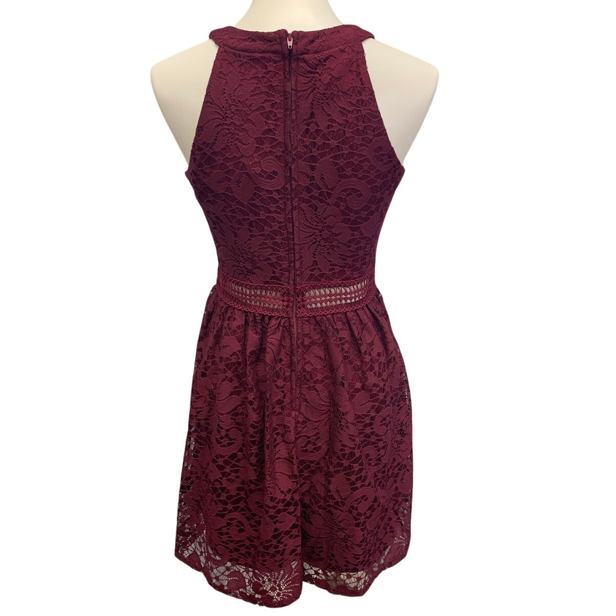 By & By Juniors Size 9 Sleeveless Lace Fit & Flare Wine Red Knee Length Dress