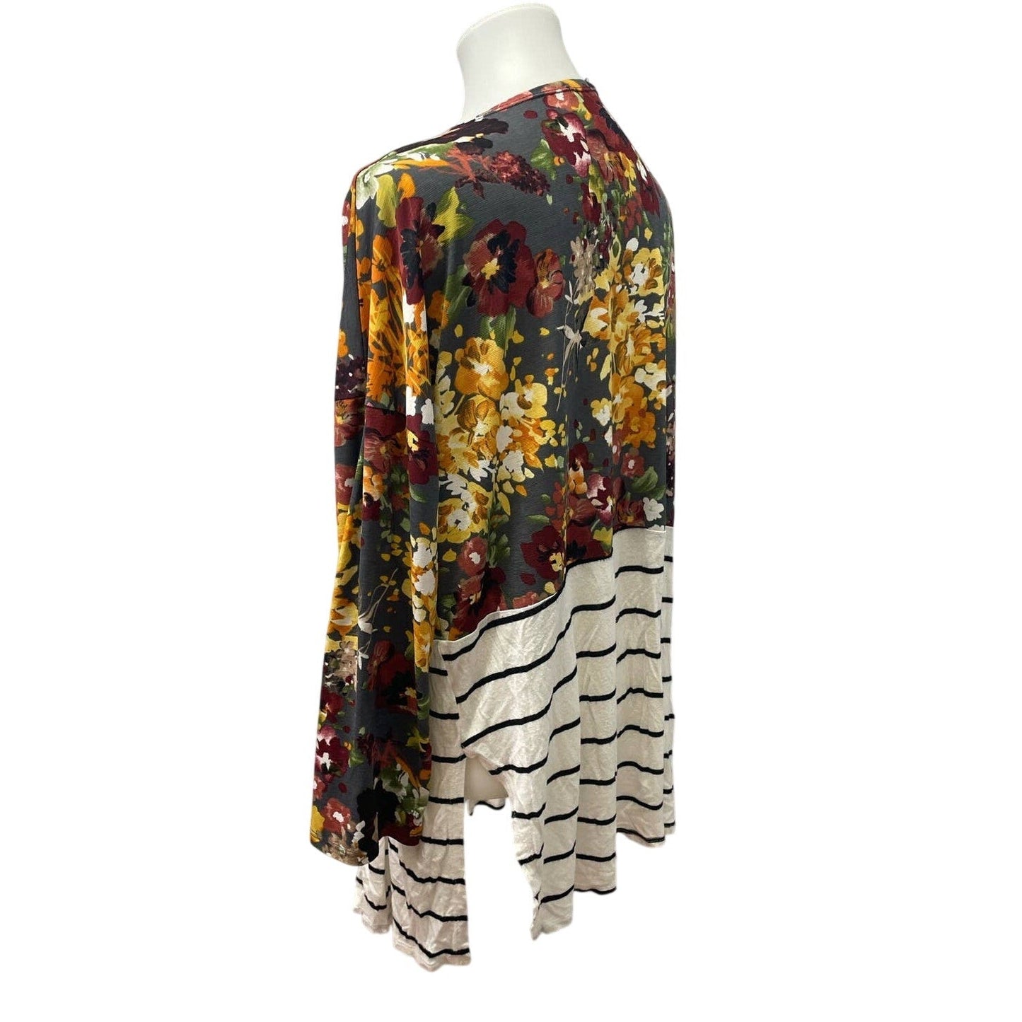 Heimish USA Womens Medium Long Sleeve Floral Striped Long Open Cardigan Top