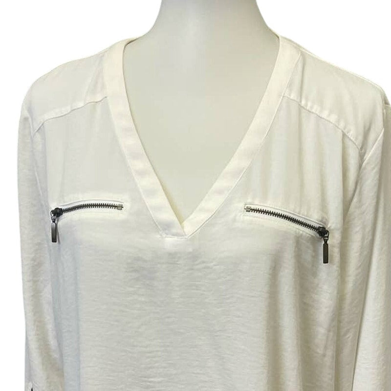 Maurices XL 100% Polyester Long Tabbed Sleeve Zippers V-Neck Flowy Blouse Top