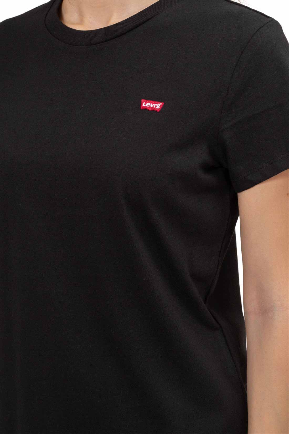 LEVI'S - Women's regular basic T-shirt with Batwing logo  - Size XL-0