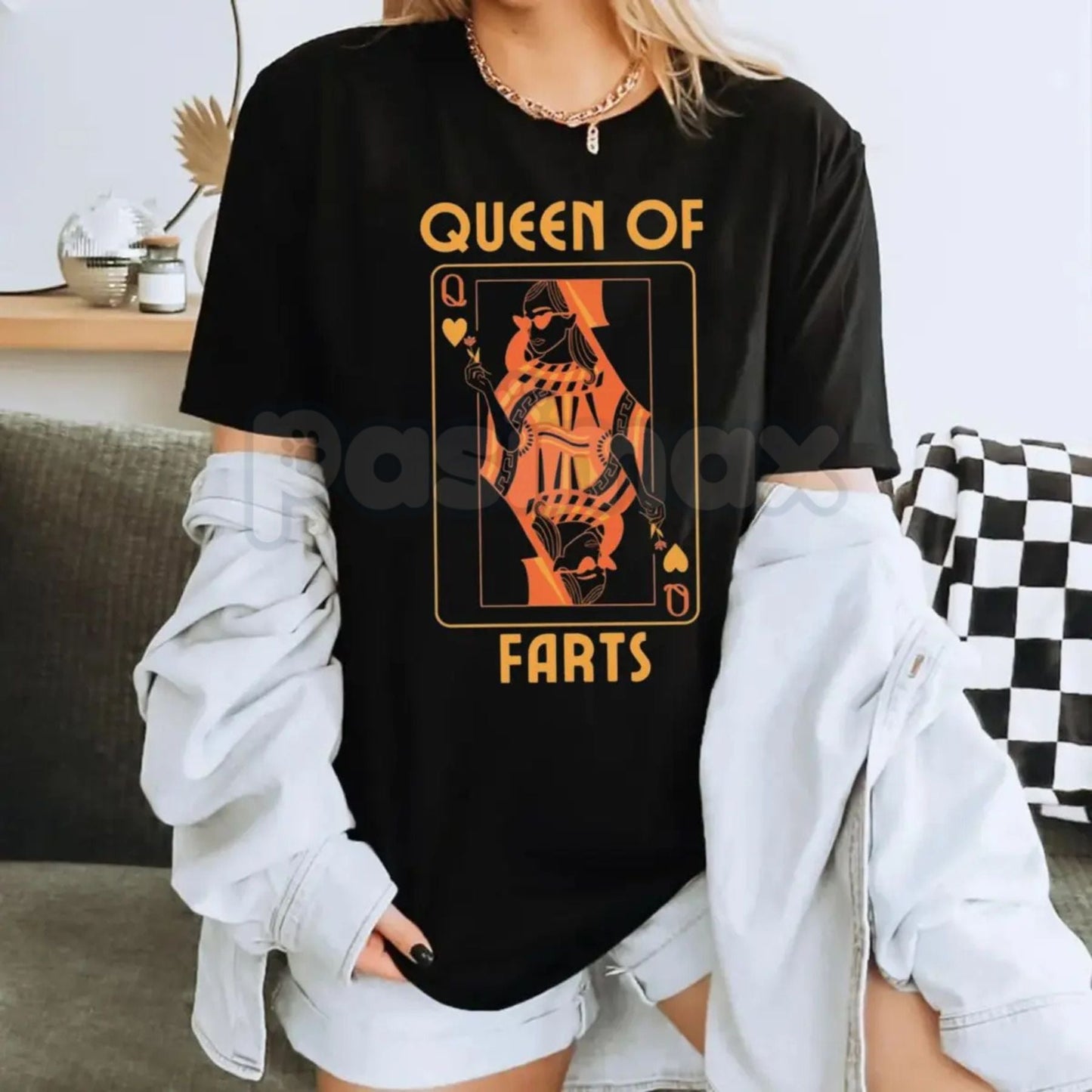 "Queen of Farts" Funny Joke T-Shirt - Inappropriate Fart Humor Tee, Sarcastic Prank Gift for Her, Hilarious Crown Graphic Top, Premium Heavyweight Gag Gift Shirt, Funny Wife or Girlfriend Humor Tee