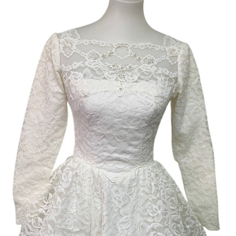 Vintage 1980s Womens Size 6 Long Sleeve Ladies Garment Union Made Wedding Dress