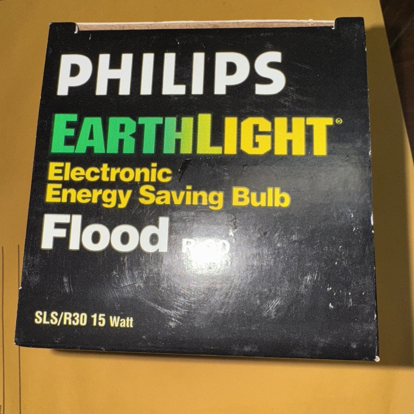 PHILIPS EARTH LIGHT 15WATT R30 FLOOD ENERGY SAVING LIGHT BULBS
